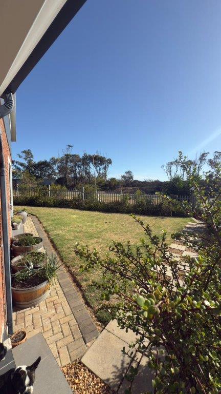 5 Bedroom Property for Sale in Wavecrest Eastern Cape